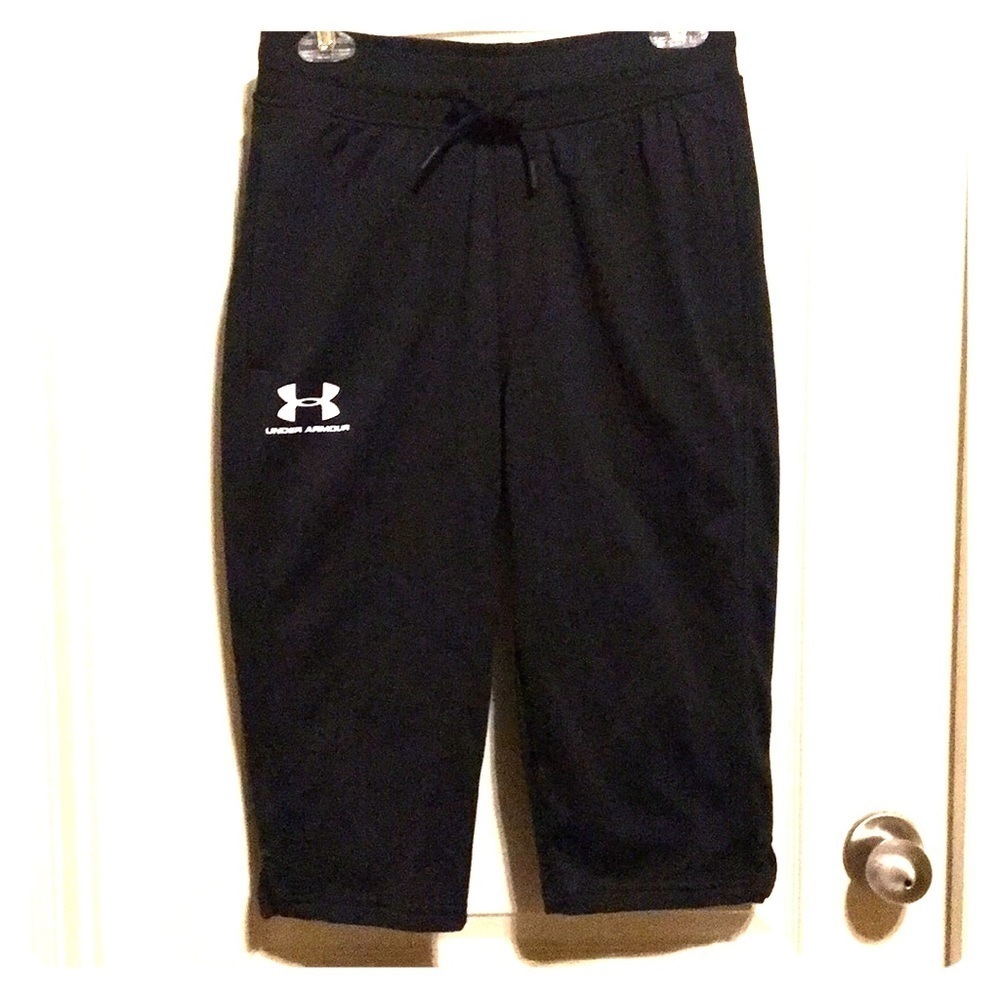 Under Armour shorts/capris